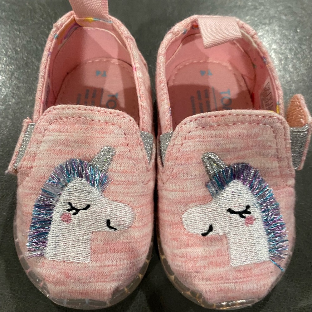 COPY - Brand new without tags Toms toddler shoes